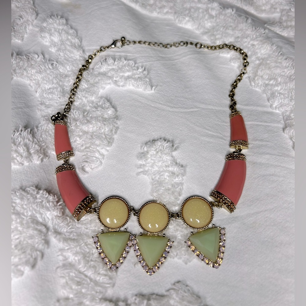 Costume jewelry tribal colorful style necklace